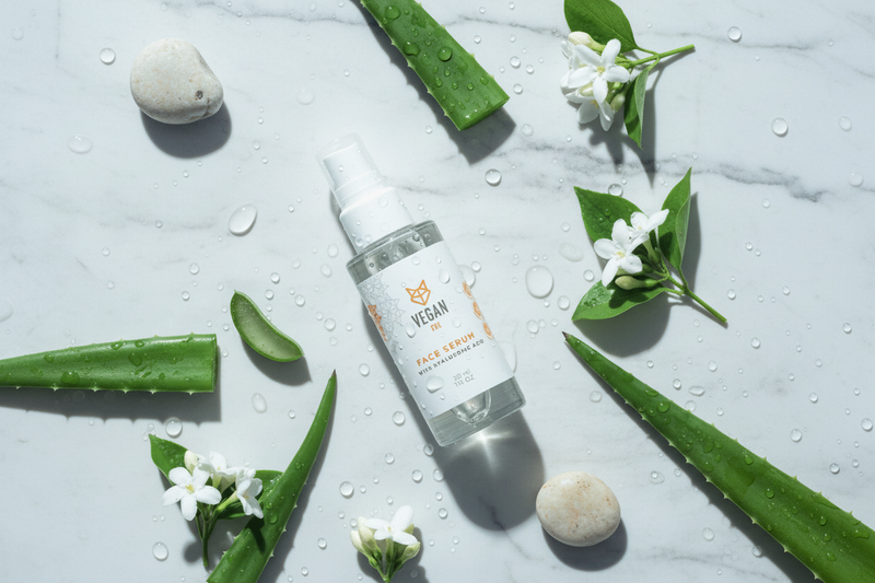 Acide Hyaluronique : Le Secret d'une Peau Hydratée et Repulpée